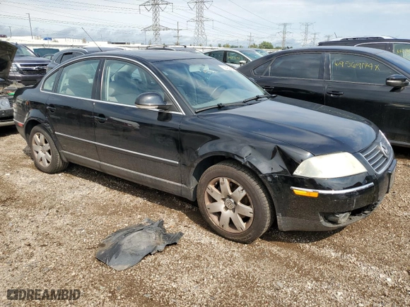 2005 Volkswagen Passat Sedan GLS with VIN WVWAD63B65E001866, listed as a Copart auction lot 68422454 with 68,509 mi miles and Non Repairable. Bid and sale history available at carsss.com. Image 4.