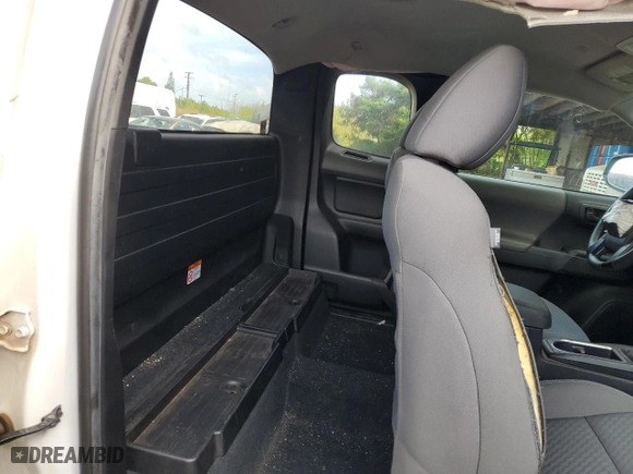 2022 Toyota Tacoma 4WD SR with VIN 3TYSX5EN6NT010529, listed as a Copart auction lot 82583684 with 12,675 mi miles and Salvage Title. Bid and sale history available at carsss.com. Image 10.