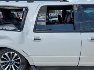 2017 Ford Expedition EL XLT with VIN 1FMJK1JT7HEA34864, listed as a Copart auction lot 72799724 with 115,735 mi miles and Non Repairable. Bid and sale history available at carsss.com. Image 11.
