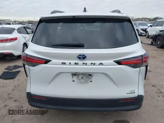 2022 Toyota Sienna XLE with VIN 5TDYRKEC5NS086739, listed as a IAAI auction lot 41277212 with 54,922 mi miles. Bid and sale history available at carsss.com. Image 16.