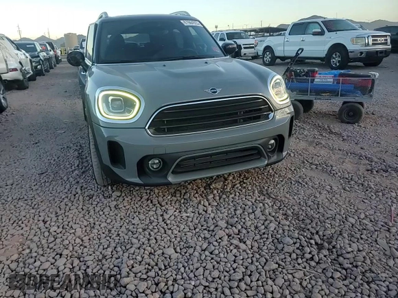 2021 MINI Countryman Oxford Edition with VIN WMZ23BR04M3M78201, listed as a Copart auction lot 87664925 with 42,151 mi miles and Salvage Title. Bid and sale history available at carsss.com. Image 11.