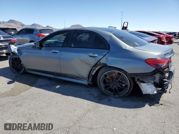 2022 Mercedes-Benz E 53 AMG z VIN W1KZF6BB3NB056135, wystawiony jako Copart lot #57042065 z przebiegiem 26 630 mil mil oraz Szkoda całkowita • Salvage title. Historia ofert i sprzedaży dostępna na DreamBid. Obrazek 2.