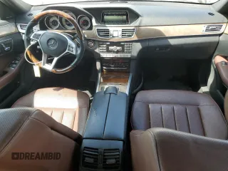 2014 Mercedes-Benz E 350 Sport z VIN WDDHF5KBXEA943629, wystawiony jako Copart lot #54801135 z przebiegiem 150 397 mil mil oraz Szkoda całkowita • Salvage title. Historia ofert i sprzedaży dostępna na DreamBid. Obrazek 8.