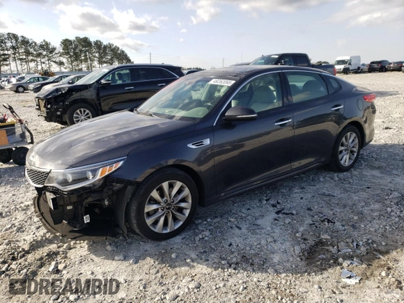 2017 Kia Optima EX with VIN 5XXGU4L34HG143236, listed as a Copart auction lot 49282095 with 152,818 mi miles and Salvage Title. Bid and sale history available at carsss.com. Image 1.