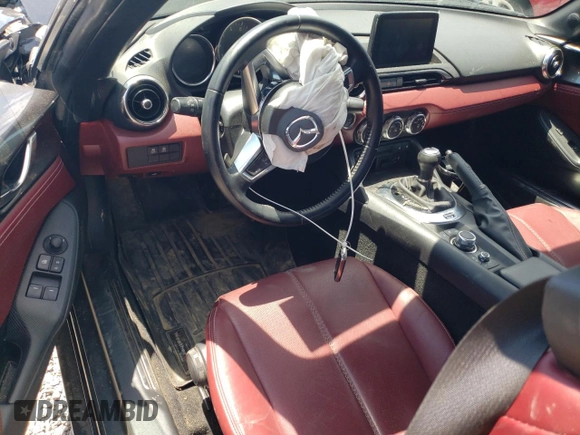 2020 Mazda MX-5 Miata RF Grand Touring with VIN JM1NDAM71L0411211, listed as a Copart auction lot 58496834 with 0 mi miles and Salvage Title. Bid and sale history available at carsss.com. Image 8.