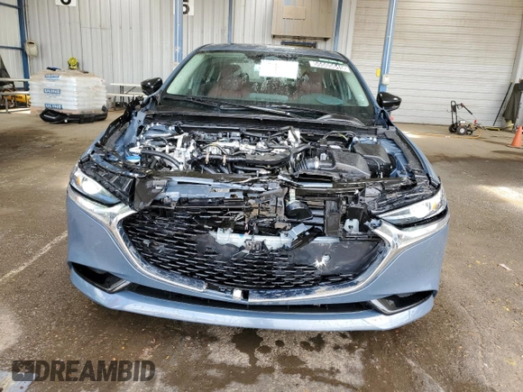 2024 Mazda 3 S Carbon Edition with VIN 3MZBPBCM3RM410653, listed as a Copart auction lot 55505645 with 26,729 mi miles and Salvage Title. Bid and sale history available at DreamBid. Image 5.