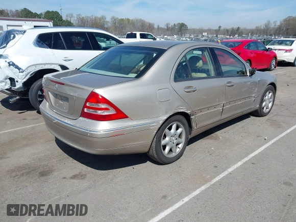 2004 Mercedes-Benz C 320 with VIN WDBRF64J54F497060, listed as a IAAI auction lot 41829238 with 204,205 mi miles and . Bid and sale history available at DreamBid. Image 4.