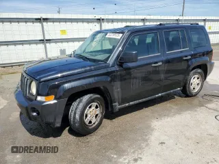 2008 Jeep Patriot Sport with VIN 1J8FT28WX8D574026, listed as a Copart auction lot 50238525 with 166,024 mi miles and Salvage Title. Bid and sale history available at carsss.com. Image 1.