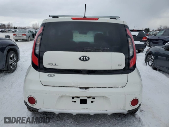 2018 Kia Soul + with VIN KNDJP3A5XJ7616020, listed as a Copart auction lot 44041205 with 0 mi miles and Clean Title. Bid and sale history available at carsss.com. Image 6.