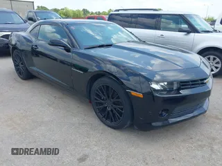2015 Chevrolet Camaro LS z VIN 2G1FB1E30F9153837, wystawiony jako IAAI lot #42329073 z przebiegiem 105 739 mil mil oraz . Historia ofert i sprzedaży dostępna na DreamBid. Obrazek 1.