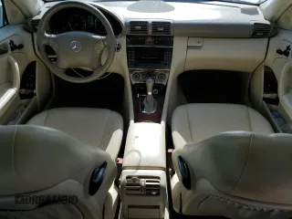2007 Mercedes-Benz C 280 Luxury с VIN WDBRF92H67F866630, выставлен на аукционе Copart как лот 57691485 с пробегом 180 895 миль миль и Списание • Salvage title. История ставок и продаж доступна на DreamBid. Изображение 8.