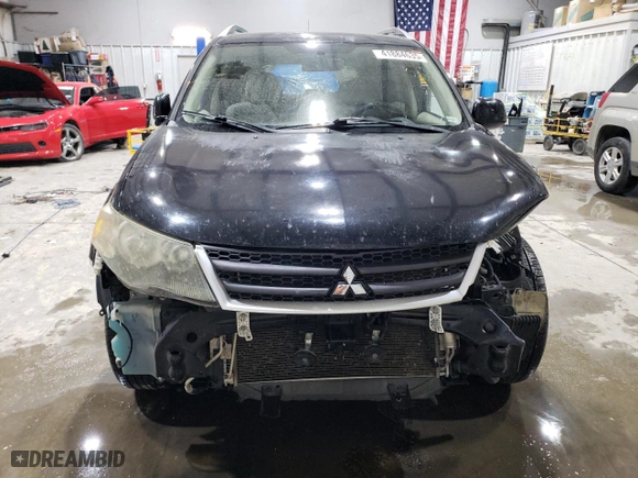2008 Mitsubishi Outlander XLS with VIN JA4MS41X08Z002699, listed as a Copart auction lot 41884635 with 147,350 mi miles and Salvage Title. Bid and sale history available at carsss.com. Image 5.