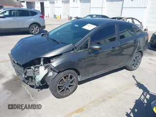 2017 Ford Fiesta SE z VIN 3FADP4BJ0HM103380, wystawiony jako IAAI lot #41849231 z przebiegiem 174 616 mil mil oraz . Historia ofert i sprzedaży dostępna na DreamBid. Obrazek 18.