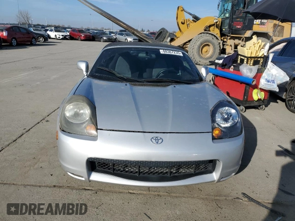 2002 Toyota MR2 z VIN JTDFR320620048426, wystawiony jako Copart lot #88367235 z przebiegiem 98 380 mil mil oraz Szkoda całkowita • Salvage title. Historia ofert i sprzedaży dostępna na DreamBid. Obrazek 5.