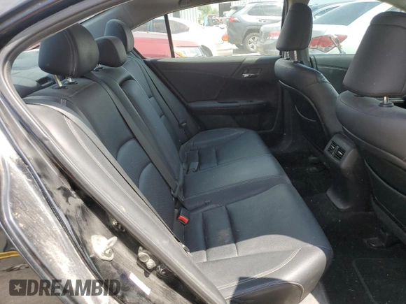 2013 Honda Accord Touring z VIN 1HGCR3F90DA042616, wystawiony jako Copart lot #64522785 z przebiegiem 140 304 mil mil oraz Czysty tytuł • Clean title. Historia ofert i sprzedaży dostępna na DreamBid. Obrazek 10.