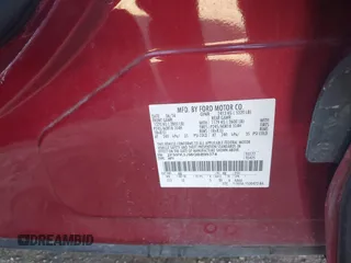 2016 Ford Edge SEL z VIN 2FMPK3J98GBB99374, wystawiony jako IAAI lot #41392216 z przebiegiem Nie podano mil oraz . Historia ofert i sprzedaży dostępna na DreamBid. Obrazek 9.