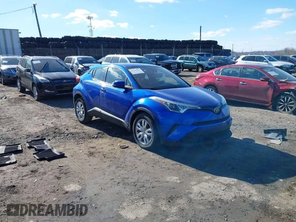 2019 Toyota C-HR XLE with VIN NMTKHMBX7KR082505, listed as a IAAI auction lot 41639520 with 37,475 mi miles. Bid and sale history available at carsss.com. Image 1.