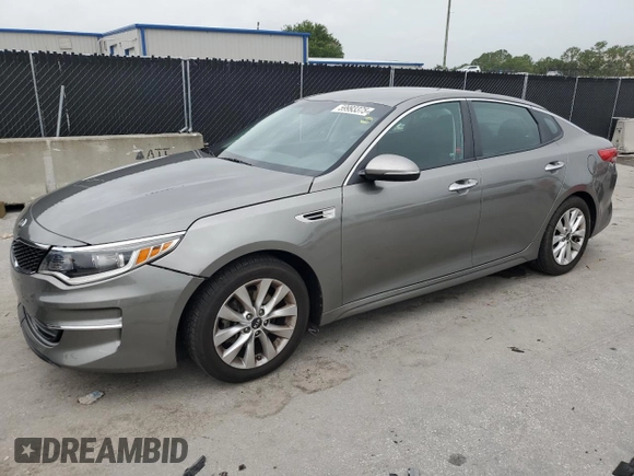 2017 Kia Optima LX z VIN 5XXGT4L34HG165031, wystawiony jako Copart lot #59993375 z przebiegiem 115 671 mil mil oraz Czysty tytuł • Clean title. Historia ofert i sprzedaży dostępna na DreamBid. Obrazek 1.