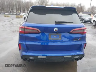 2022 BMW X5 M z VIN 5YMJU0C03N9M51891, wystawiony jako IAAI lot #41737922 z przebiegiem 35 725 mil mil oraz . Historia ofert i sprzedaży dostępna na DreamBid. Obrazek 6.