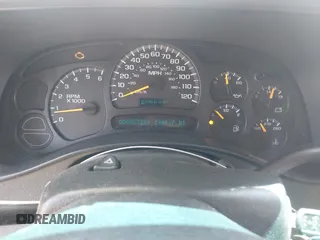 2005 GMC Yukon SLE z VIN 1GKEC13T85R150731, wystawiony jako IAAI lot #42385199 z przebiegiem 199 527 mil mil oraz . Historia ofert i sprzedaży dostępna na DreamBid. Obrazek 7.