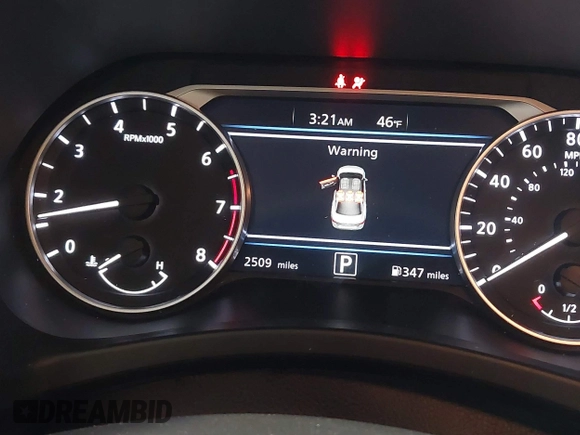 2025 Nissan Sentra SR with VIN 3N1AB8DV2SY306941, listed as a IAAI auction lot 42194726 with 2,509 mi miles and . Bid and sale history available at DreamBid. Image 15.