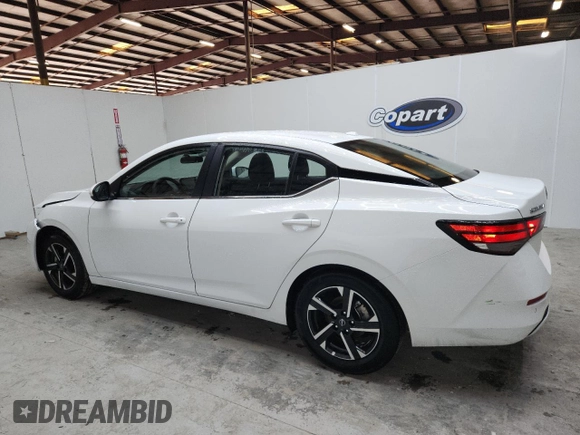2025 Nissan Sentra SV с VIN 3N1AB8CV1SY301666, выставлен на аукционе Copart как лот 61180545 с пробегом 7 287 миль миль и Чистый • Clean title. История ставок и продаж доступна на DreamBid. Изображение 2.