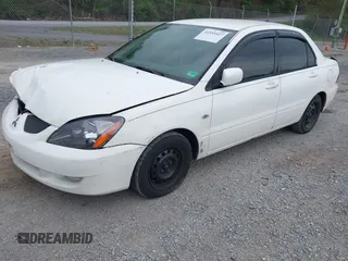 2005 Mitsubishi Lancer ES with VIN JA3AJ26E15U011460, listed as a IAAI auction lot 41955427 with 343,559 mi miles. Bid and sale history available at carsss.com. Image 2.