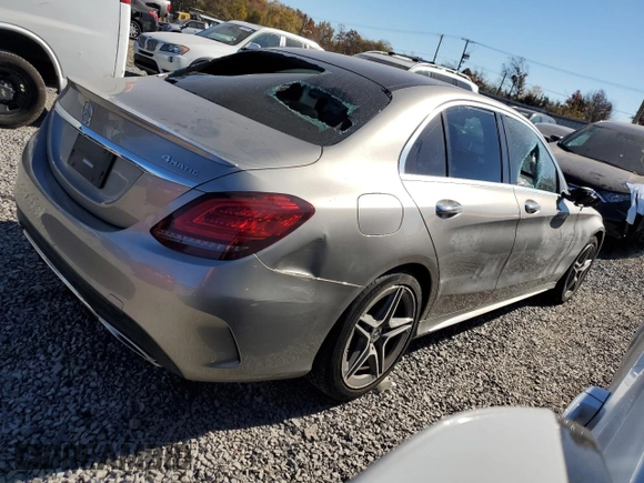 2020 Mercedes-Benz C 300 with VIN WDDWF8EB2LR551876, listed as a Copart auction lot 77541054 with 37,656 mi miles and Salvage Title. Bid and sale history available at DreamBid. Image 3.