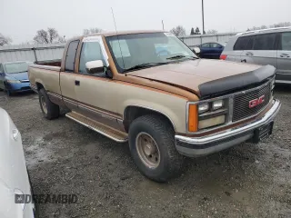1989 GMC Sierra 1500 with VIN 2GTGC29K4K1535524, listed as a Copart auction lot 43388905 with 1,107,360 mi miles and Clean Title. Bid and sale history available at DreamBid. Image 4.