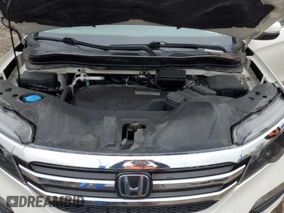 2018 Honda Pilot Elite with VIN 5FNYF6H07JB036442, listed as a Copart auction lot 57553945 with 107,657 mi miles and Clean title. Bid and sale history available at DreamBid. Image 12.