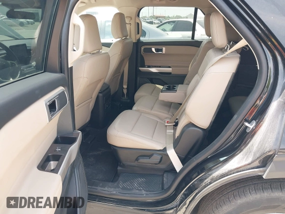 2023 Ford Explorer XLT with VIN 1FMSK7DH5PGB18456, listed as a IAAI auction lot 42067888 with 20,856 mi miles. Bid and sale history available at carsss.com. Image 19.