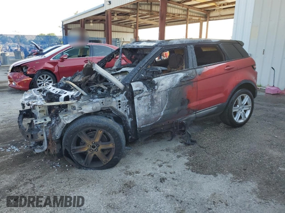 2015 Land Rover Range Rover Evoque Pure Plus z VIN SALVP2BG5FH061886, wystawiony jako Copart lot #55769765 z przebiegiem Nie podano mil oraz Nie do naprawy • Non repairable. Historia ofert i sprzedaży dostępna na DreamBid. Obrazek 1.