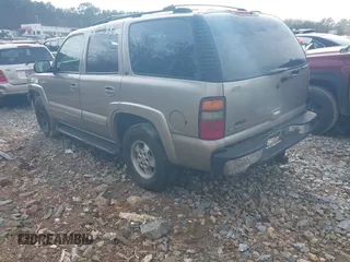 2002 Chevrolet Tahoe LS z VIN 1GNEC13Z22R197594, wystawiony jako IAAI lot #41475477 z przebiegiem 384 968 mil mil oraz . Historia ofert i sprzedaży dostępna na DreamBid. Obrazek 3.