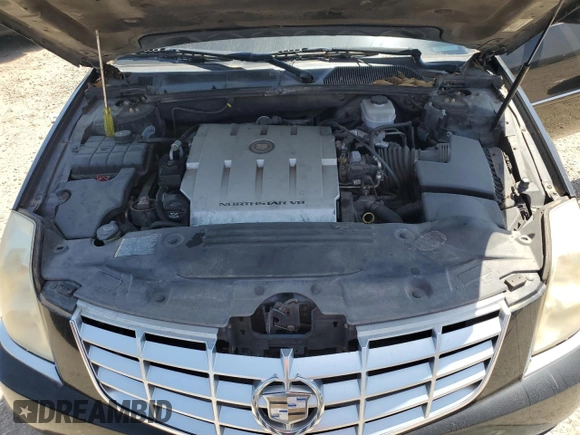 2008 Cadillac DTS Professional 1SH z VIN 1GEEH00Y98U500321, wystawiony jako Copart lot #52588845 z przebiegiem 170 325 mil mil oraz Tytuł czysty. Historia ofert i sprzedaży dostępna na DreamBid. Obrazek 11.