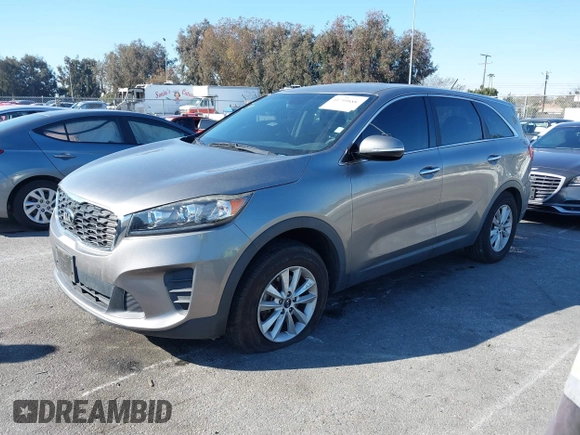 2019 Kia Sorento LX with VIN 5XYPG4A33KG513184, listed as a IAAI auction lot 41759888 with 66,770 mi miles. Bid and sale history available at carsss.com. Image 18.