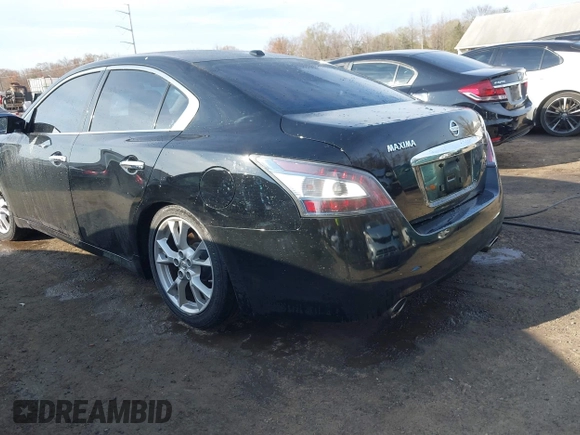2014 Nissan Maxima S with VIN 1N4AA5APXEC487441, listed as a IAAI auction lot 40865155 with 153,495 mi miles and . Bid and sale history available at DreamBid. Image 3.