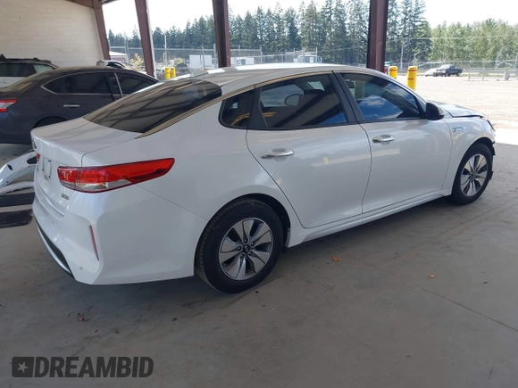 2017 Kia Optima with VIN KNAGT4LE0H5016585, listed as a IAAI auction lot 42185404 with 92,233 mi miles and . Bid and sale history available at DreamBid. Image 4.