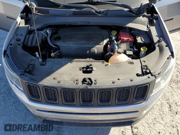 2019 Jeep Compass Latitude with VIN 3C4NJCBB1KT782396, listed as a Copart auction lot 48022595 with 75,790 mi miles and Salvage title. Bid and sale history available at DreamBid. Image 12.