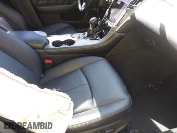 2015 Infiniti Q50 Premium with VIN JN1BV7AR2FM420542, listed as a IAAI auction lot 41787473 with 83,955 mi miles. Bid and sale history available at carsss.com. Image 5.