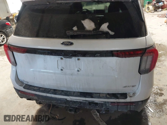2025 Ford Explorer ST-Line z VIN 1FMUK8KH8SGA05191, wystawiony jako IAAI lot #41590538 z przebiegiem 8 793 mil mil oraz . Historia ofert i sprzedaży dostępna na DreamBid. Obrazek 16.