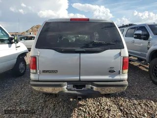 2001 Ford Excursion XLT with VIN 1FMNU40F11ED72890, listed as a Copart auction lot 68567164 with 331,747 mi miles and Salvage Title. Bid and sale history available at carsss.com. Image 6.