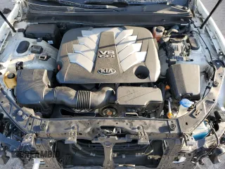 2017 Kia K900 Luxury with VIN KNALW4D45H6036076, listed as a Copart auction lot 83567944 with 59,820 mi miles and Salvage title. Bid and sale history available at DreamBid. Image 11.