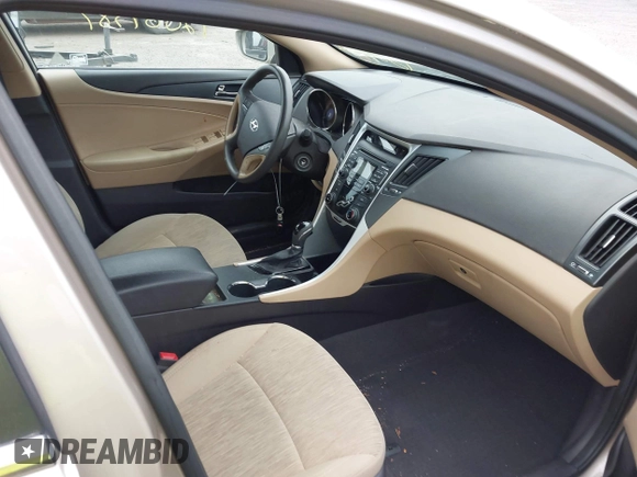 2011 Hyundai Sonata GLS with VIN 5NPEB4AC5BH284652, listed as a IAAI auction lot 42067587 with 155,310 mi miles and . Bid and sale history available at DreamBid. Image 5.