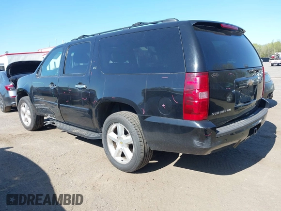 2008 Chevrolet Suburban LTZ with VIN 1GNFK16308R272980, listed as a IAAI auction lot 42055176 with 269,262 mi miles. Bid and sale history available at carsss.com. Image 3.