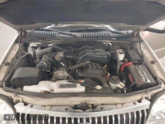 2007 Mercury Mountaineer z VIN 4M2EU47E27UJ08488, wystawiony jako IAAI lot #42126730 z przebiegiem 151 270 mil mil oraz . Historia ofert i sprzedaży dostępna na DreamBid. Obrazek 10.