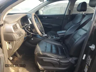 2016 Kia Sorento LX with VIN 5XYPG4A37GG043586, listed as a Copart auction lot 46790385 with 184,870 mi miles and Salvage Title. Bid and sale history available at carsss.com. Image 7.