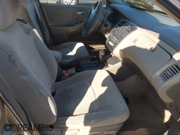 2001 Honda Accord LX z VIN 1HGCG16461A046180, wystawiony jako IAAI lot #41779920 z przebiegiem 73 040 mil mil oraz . Historia ofert i sprzedaży dostępna na DreamBid. Obrazek 5.