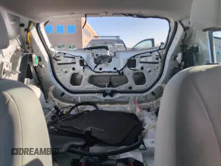2022 Hyundai Kona SE z VIN KM8K2CAB1NU830115, wystawiony jako Copart lot #52919145 z przebiegiem 42 621 mil mil oraz Szkoda całkowita • Salvage title. Historia ofert i sprzedaży dostępna na DreamBid. Obrazek 10.