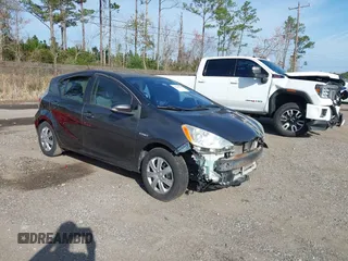 2013 Toyota Prius One with VIN JTDKDTB31D1542830, listed as a IAAI auction lot 41530187 with 163,947 mi miles. Bid and sale history available at carsss.com. Image 1.
