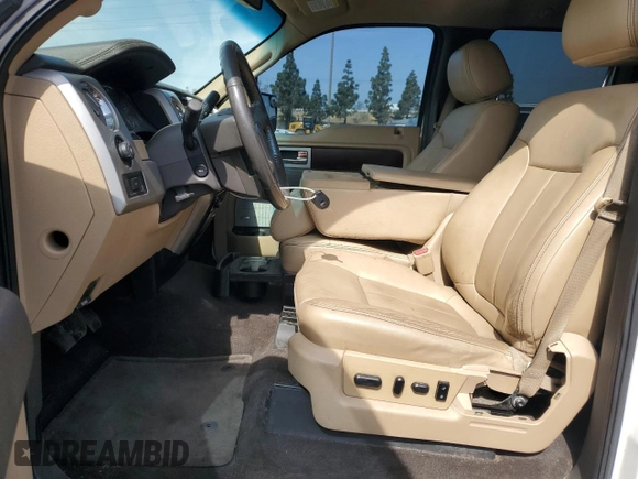 2012 Ford F-150 XL z VIN 1FTFW1CF6CFD06720, wystawiony jako Copart lot #56723915 z przebiegiem 173 048 mil mil oraz Szkody całkowita. Historia ofert i sprzedaży dostępna na DreamBid. Obrazek 7.